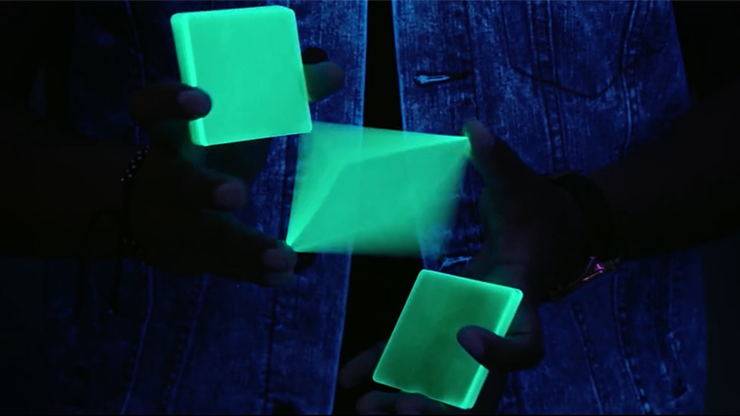 Neon Deck (Green) by SansMinds - Trick