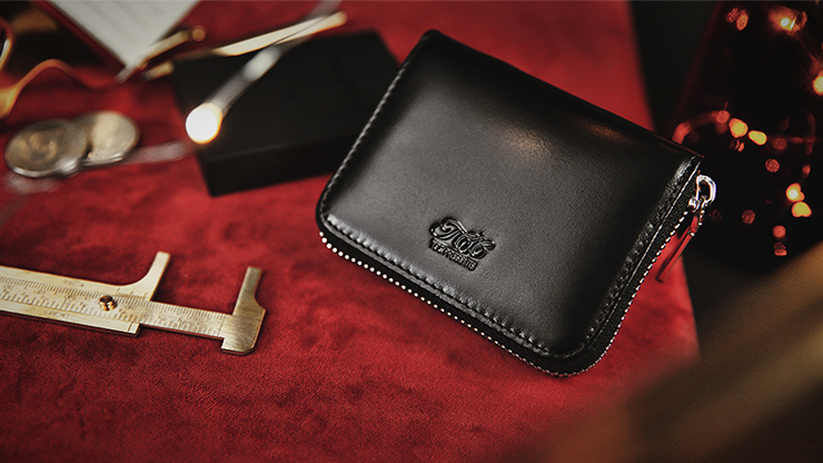 Zipper Playing Card Case (Leather) by TCC - Available at pipermagic.com.au