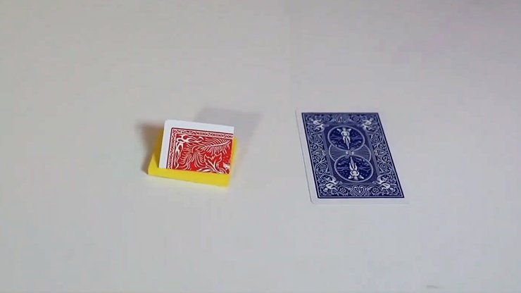 VISUAL-STRUCK (Gimmicks and Online Instructions) by Axel Vergnaud - Trick - Piper Magic