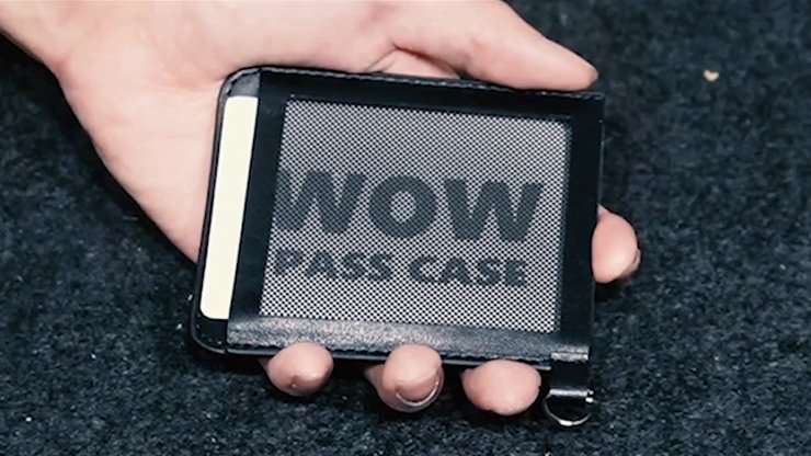 WOW PASS CASE (Gimmick and Online Instructions) by Katsuya Masuda - Trick - Piper Magic